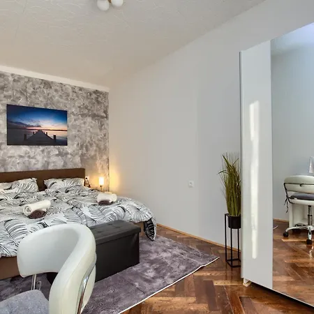 Apartamento Forum Pula