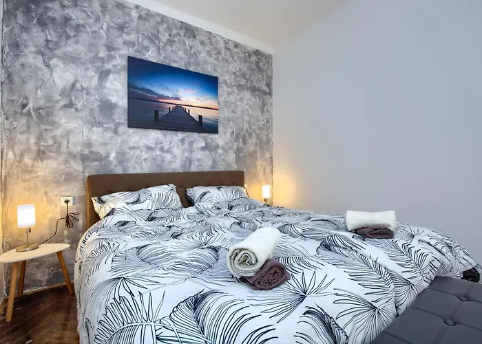 Forum Apartman Póla